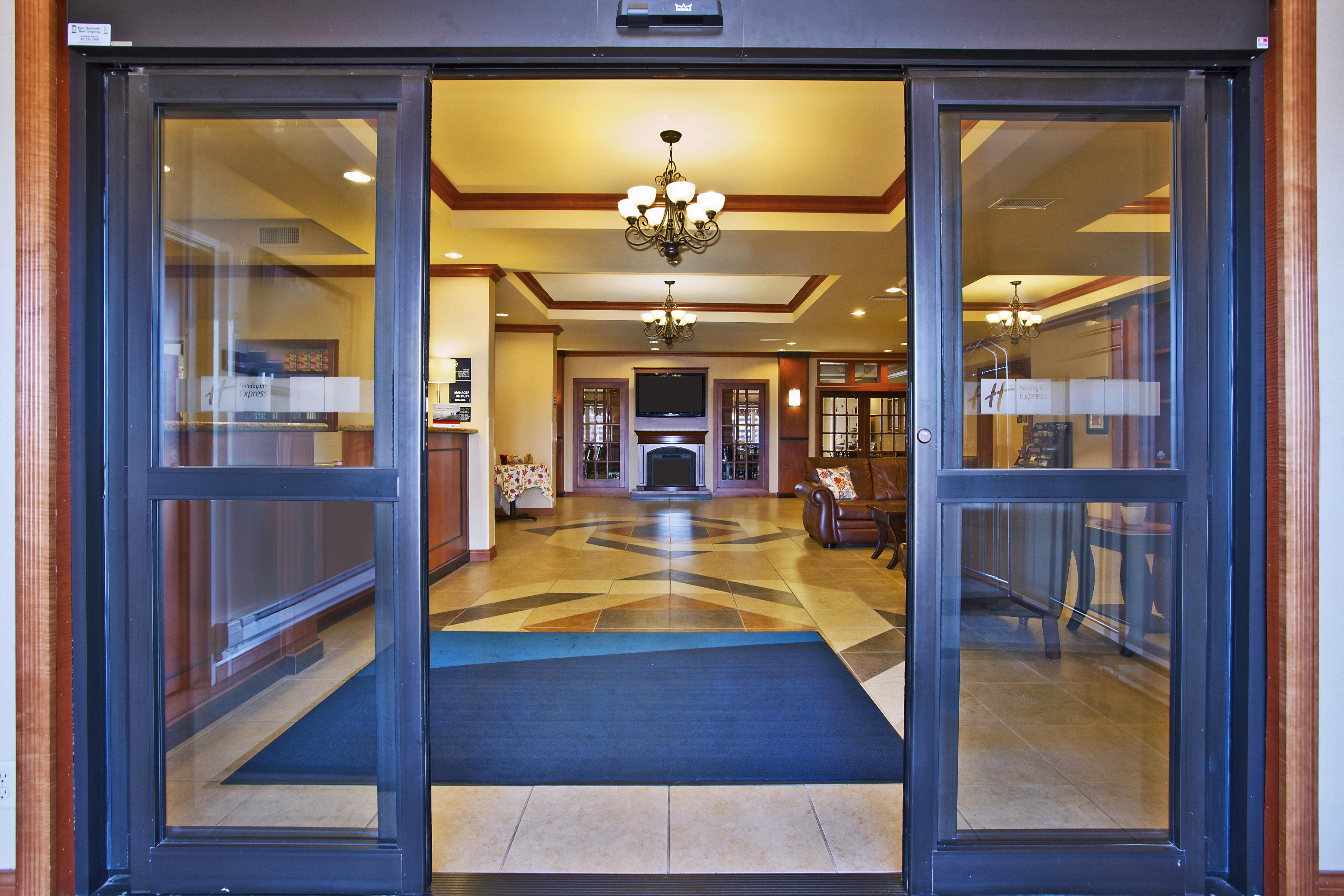 Holiday Inn Express Hotel & Suites Anderson By Ihg Esterno foto